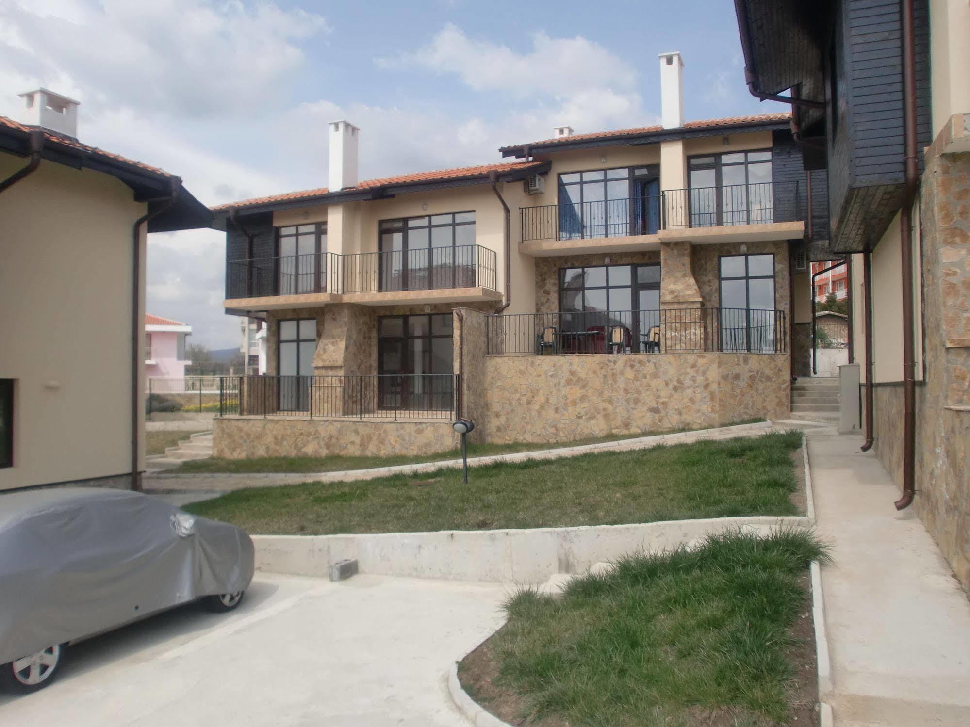 קושריצה Menada Sunny Hill Villa מראה חיצוני תמונה